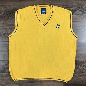 Adidas Men’s Vintage 90s NCAA Notre Dame Fighting Irish College Knitted Vest